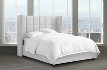 Load image into Gallery viewer, Hudson Tufted Wings Bed
